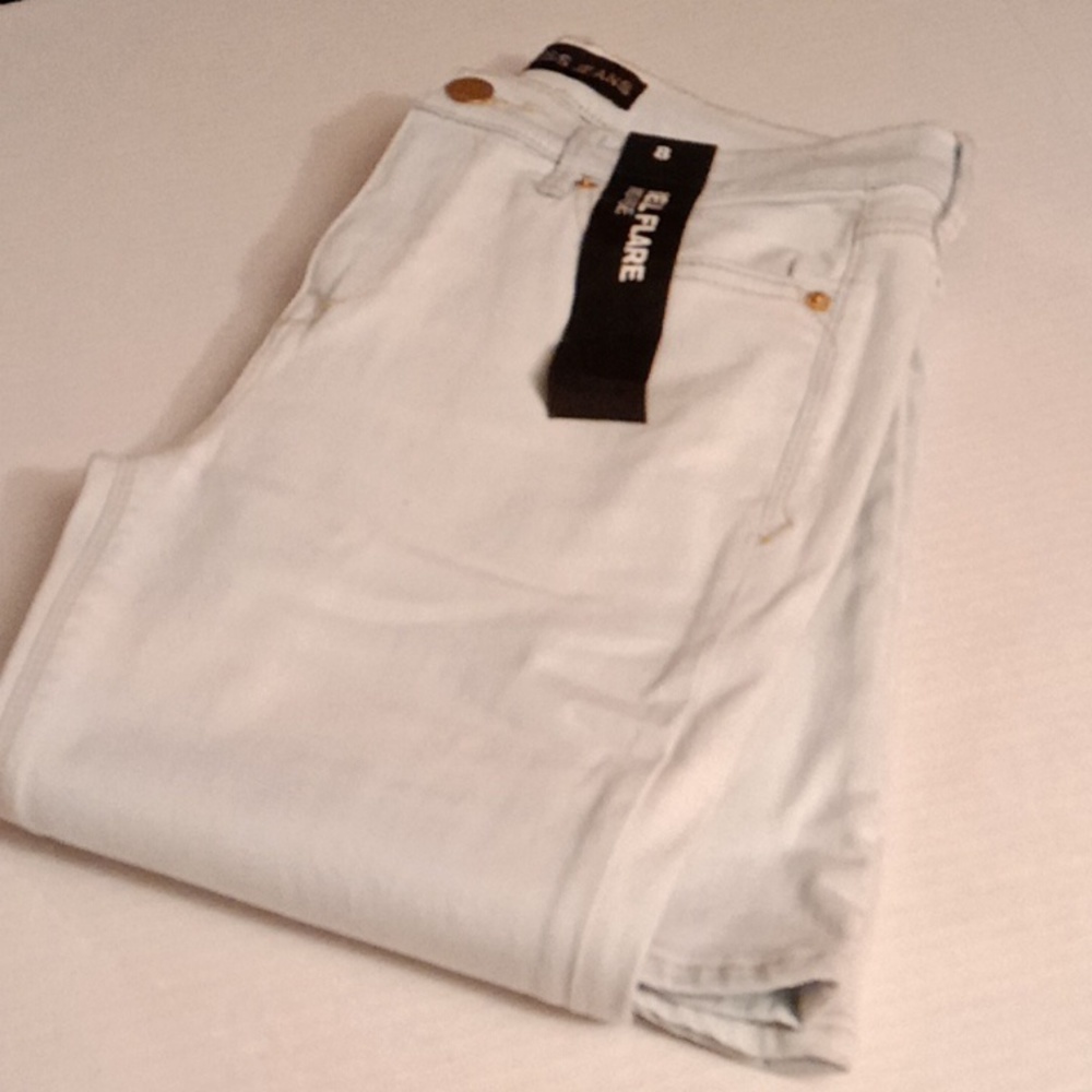 Express Bell Flare Mid Rise Jeans 👖 NWT - Picture 5 of 14